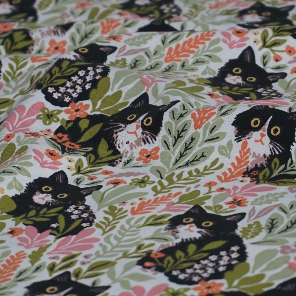 Baumwollstoff Motivdruck Kätzchen im Grünen